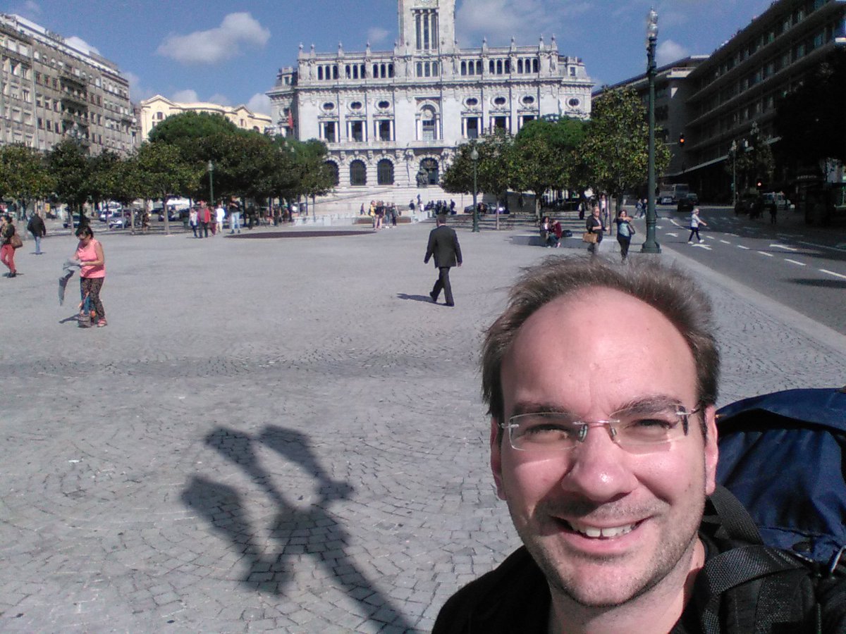 Jupp, Porto ist ne Reise wert. :) Freundlich, attraktiv, lebensfroh, pragmatisch